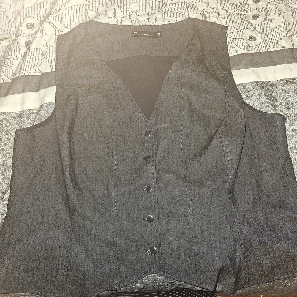New York & Company Gray Button-Up Vest